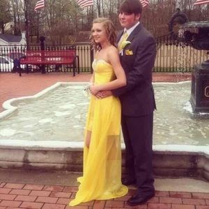 Yellow Prom/Formal Dress